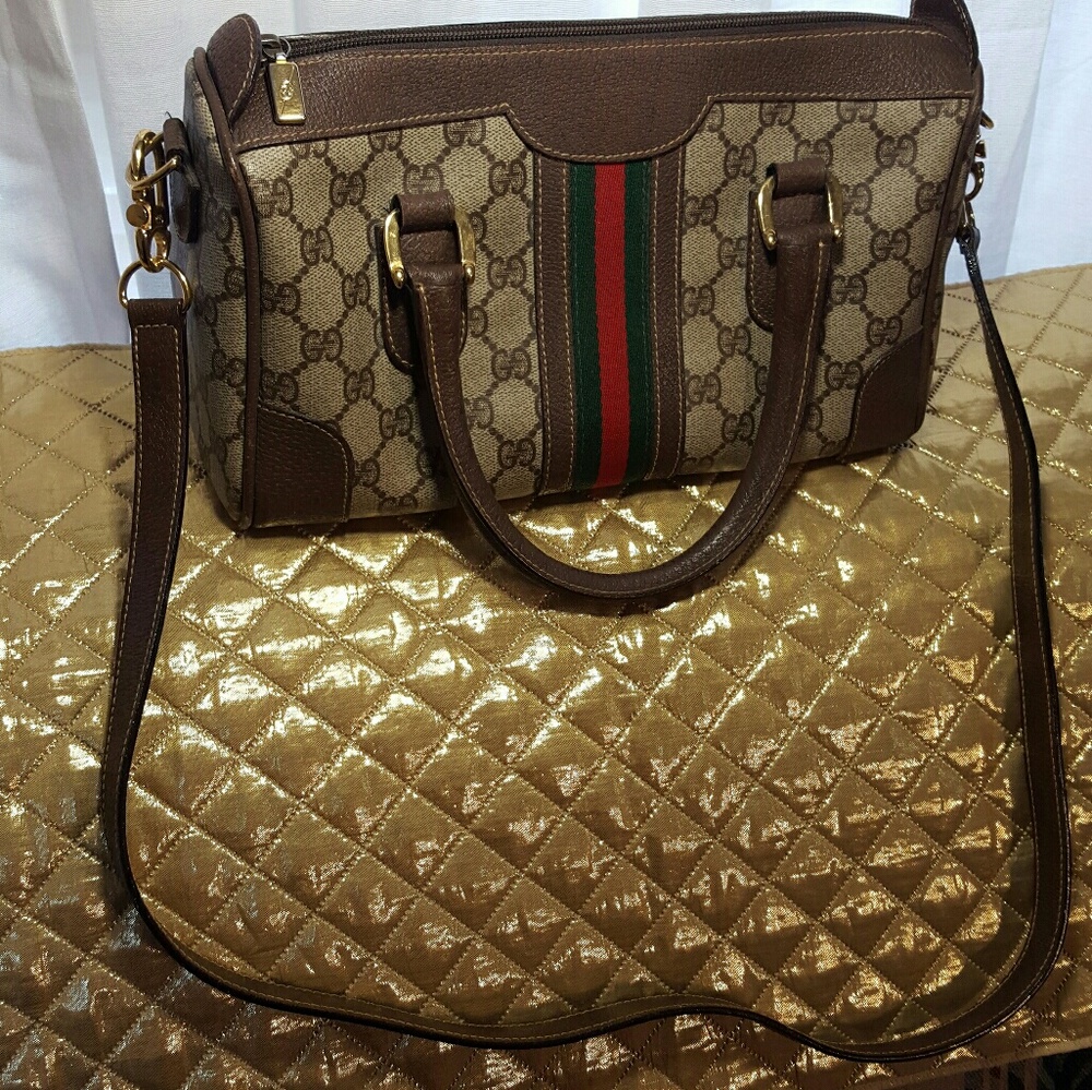SOLD!!!!!!!!!!!!Authentic vintage gucci bag